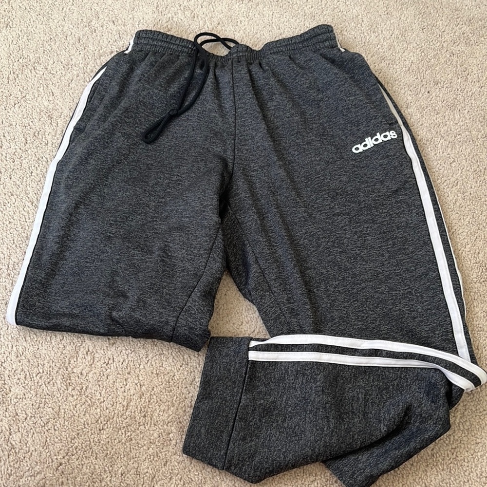 Men’s Medium Adidas Sweatpants